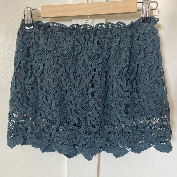 FREE people blue lace mini skirt lined elastic waist - Picture 1 of 7